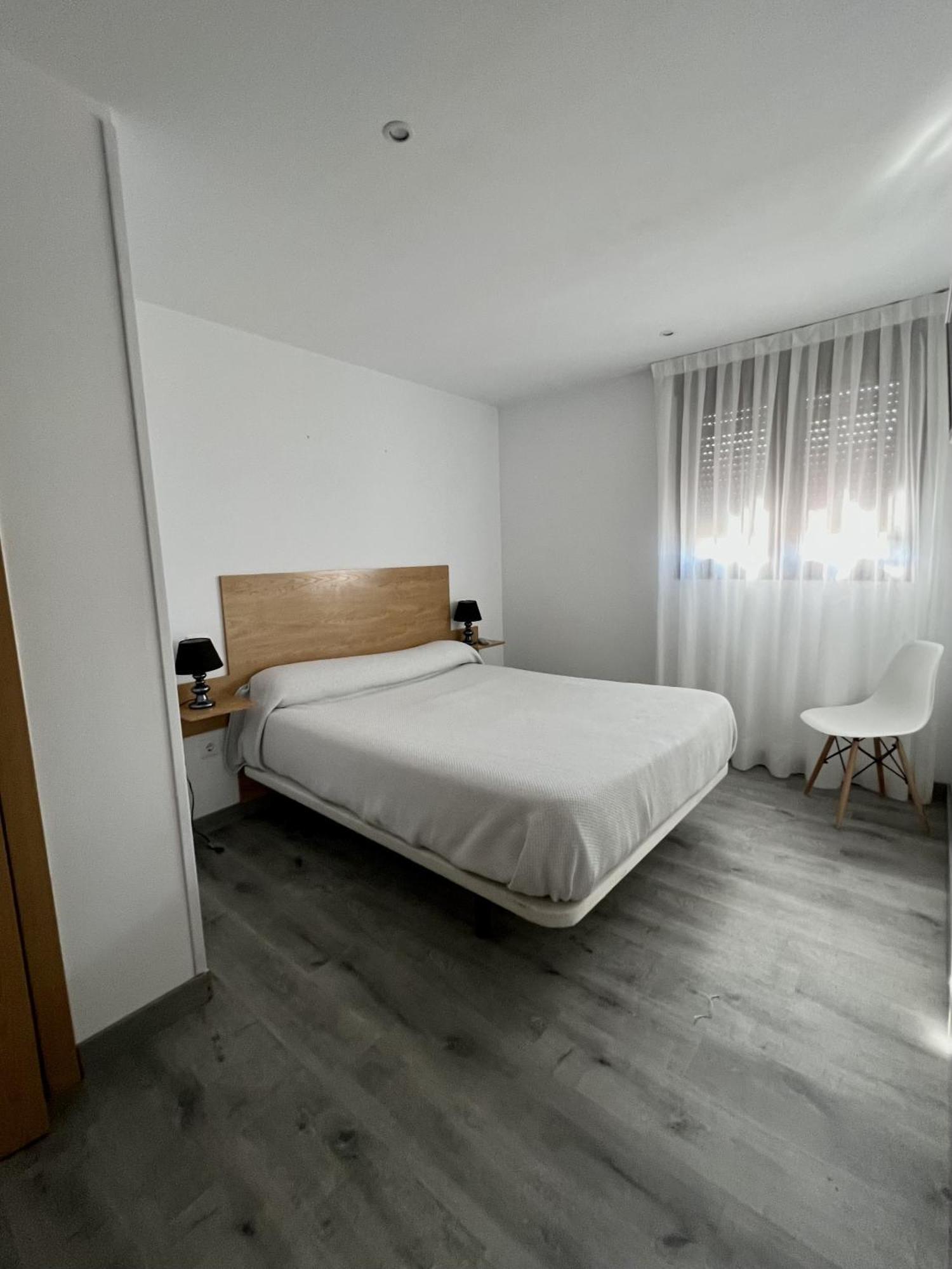 Hotel Sanmar Cóbreces الغرفة الصورة
