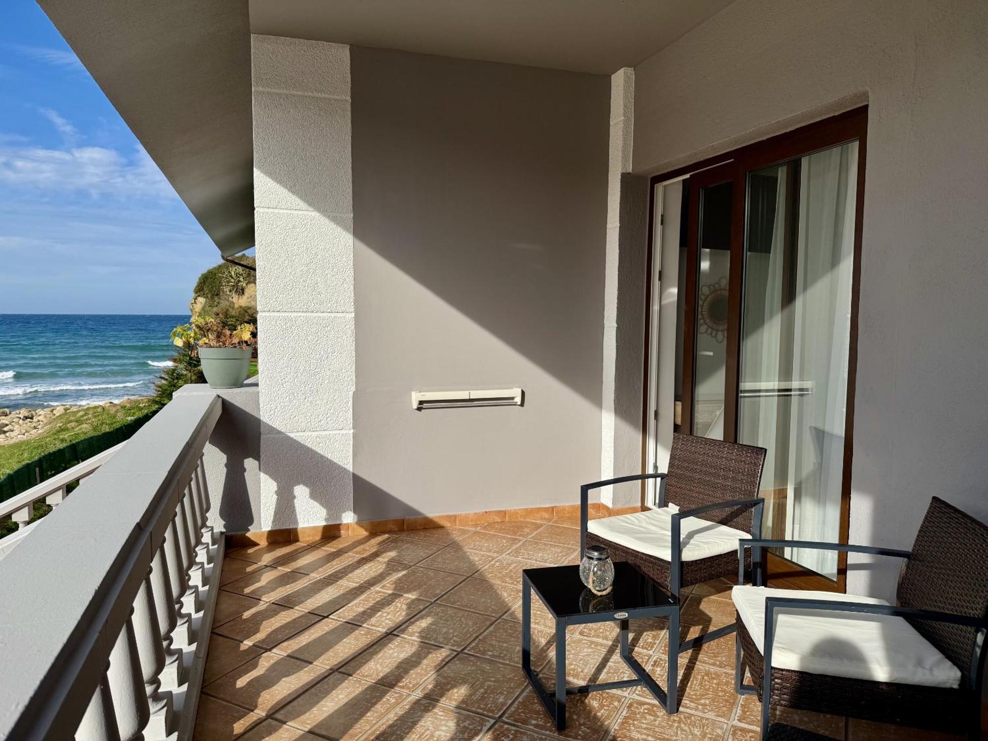 Hotel Sanmar Cóbreces المظهر الخارجي الصورة