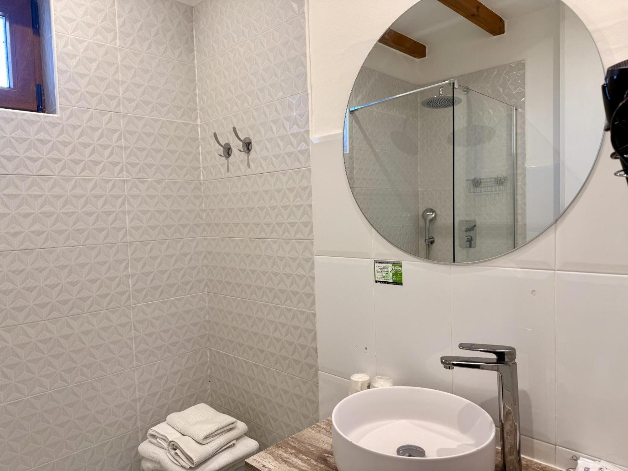 Hotel Sanmar Cóbreces الغرفة الصورة